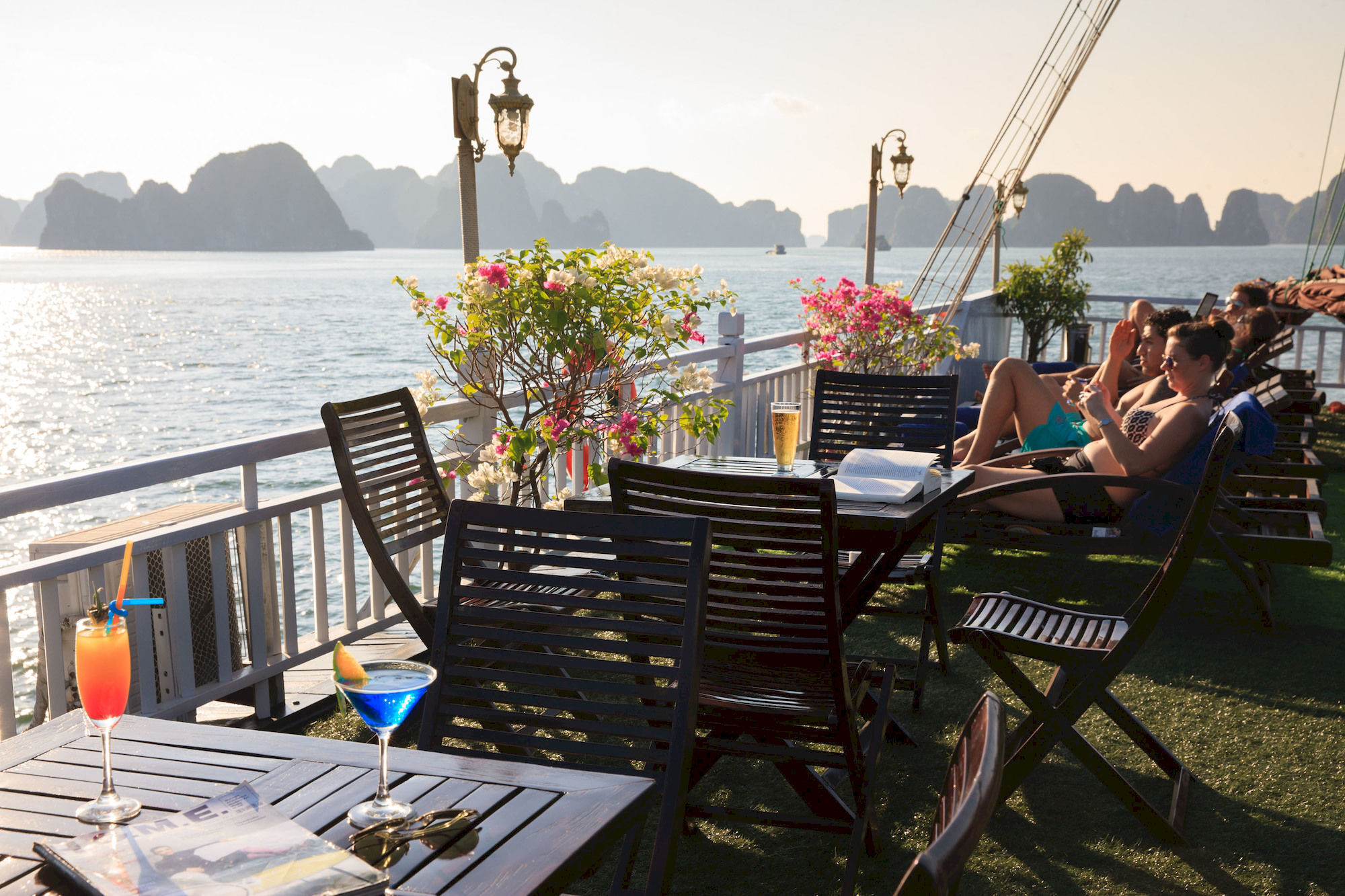 Aclass Legend Cruise Ha Long Exterior foto